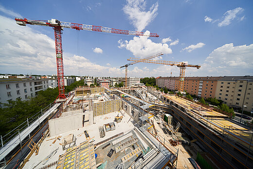 Baustelle eines Gebäudes in der Radlkoferstrasse in München